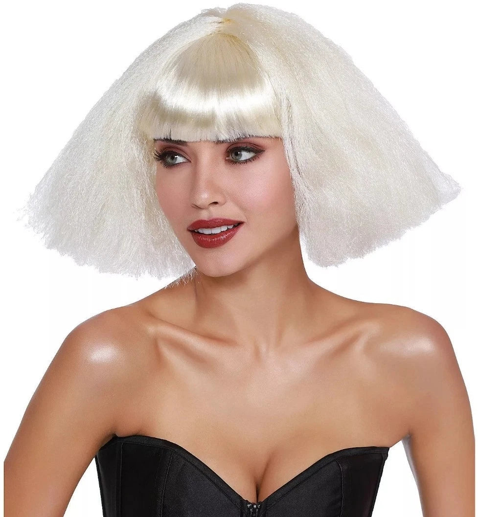 Crimped Wedge Bob Wig B0617