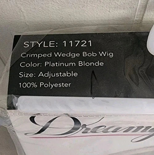 Crimped Wedge Bob Wig B0617